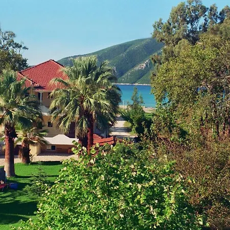 Makis Vassiliki